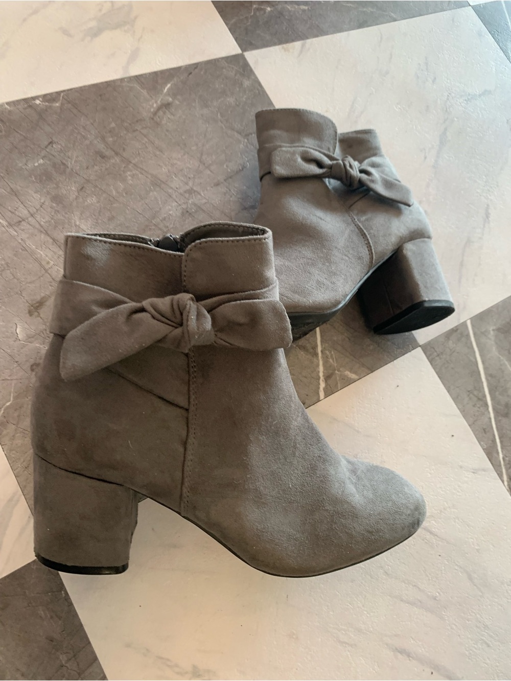 Kelly & Katie Gray Bow Suede Ankle Booties